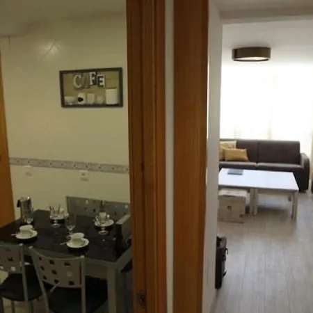 Montes De Oca Apartment *