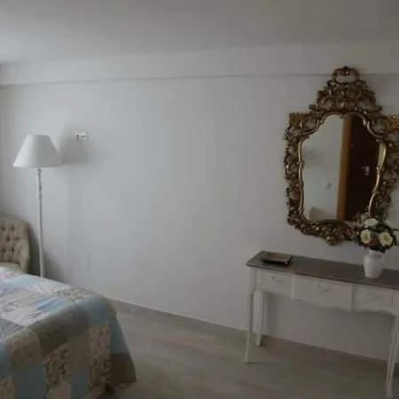 Apartment Montes De Oca Malaga